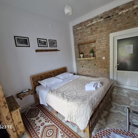 Guesthouse Belle View Berat Exterior photo