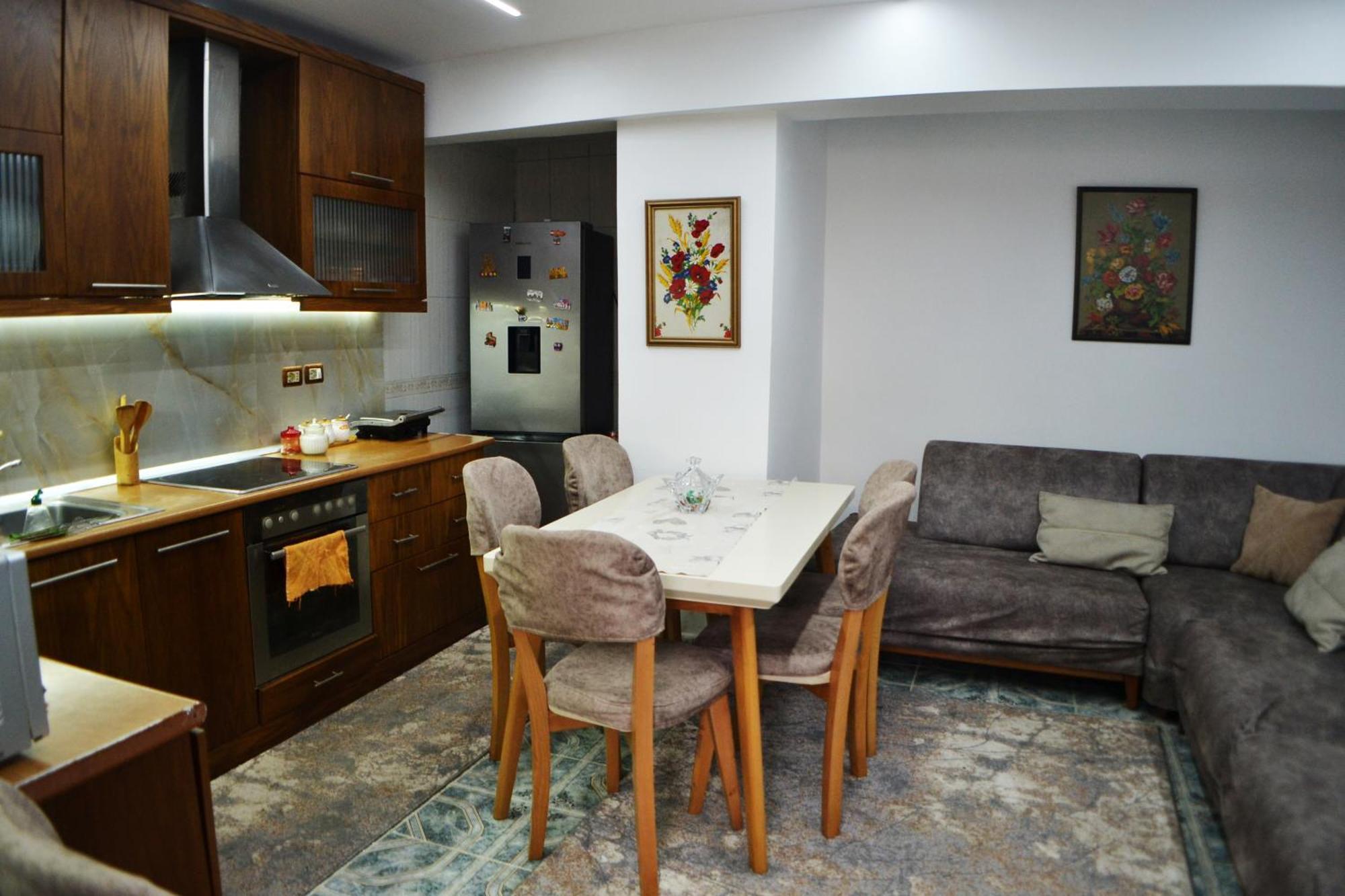 Guesthouse Belle View Berat Exterior photo